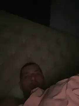 Snapshot of Kinkycouple142 chatting on November 16, 2025, 4:45 pm Kinkycouple142 online show from November 16, 2025, 4:45 pm