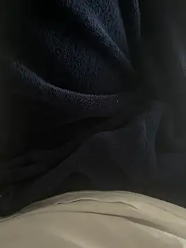 simeonehivd online show from March 25, 2026, 2:23 pm