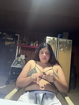 diamore3377 online show from February 9, 2026, 2:15 am