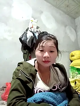 vangkt-cute online show from November 26, 2025, 12:11 am