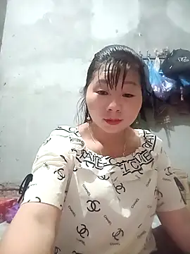 Snapshot of vangkt-cute chatting on March 26, 2026, 7:41 pm vangkt-cute online show from March 26, 2026, 7:41 pm