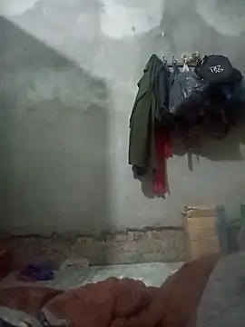 Snapshot of vangkt-cute chatting on April 2, 2026, 10:07 pm vangkt-cute online show from April 2, 2026, 10:07 pm