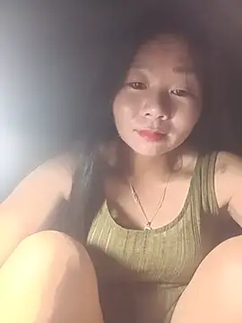 vangkt-cute online show from July 14, 2026, 6:35 pm
