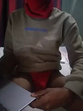 Snapshot of Ldik chatting on June 24, 2026, 8:08 pm Ldik online show from June 24, 2026, 8:08 pm
