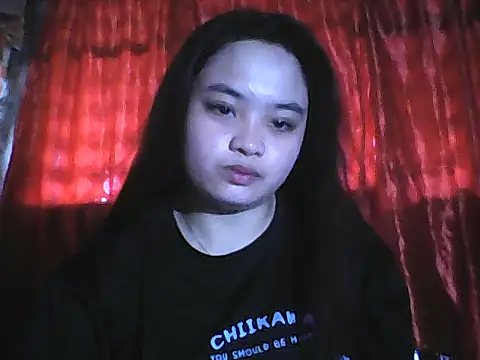 Snapshot of pinayyours18 chatting on January 13, 2026, 4:29 am pinayyours18 online show from January 13, 2026, 4:29 am