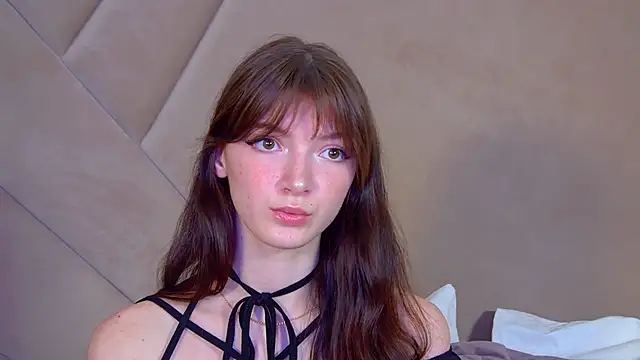 Snapshot of SophiaProve chatting on March 13, 2026, 4:35 pm SophiaProve online show from March 13, 2026, 4:35 pm