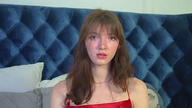 Snapshot of SophiaProve chatting on April 10, 2026, 4:12 pm SophiaProve online show from April 10, 2026, 4:12 pm