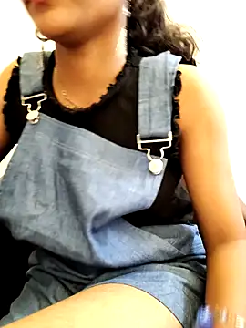 Snapshot of Rani__telugu chatting on April 18, 2026, 1:15 pm Rani telugu online show from April 18, 2026, 1:15 pm