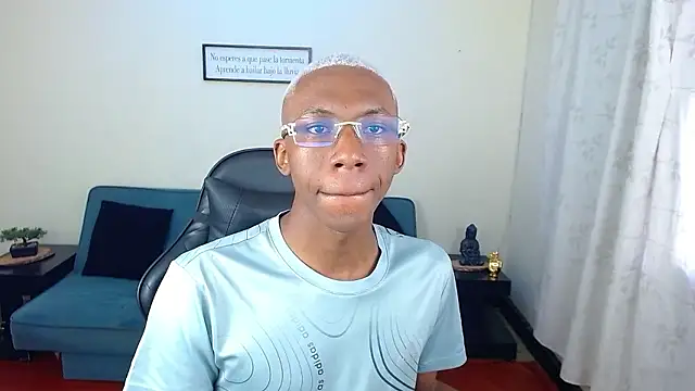 Miilo18 online show from January 14, 2026, 8:25 pm