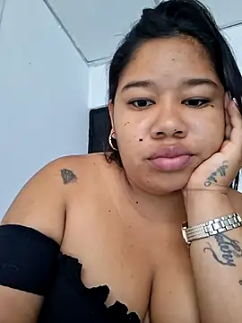 Sarahy- online show from December 20, 2025, 12:56 pm