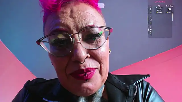 MATURE HARDCORE online show from February 1, 2026, 4:33 am