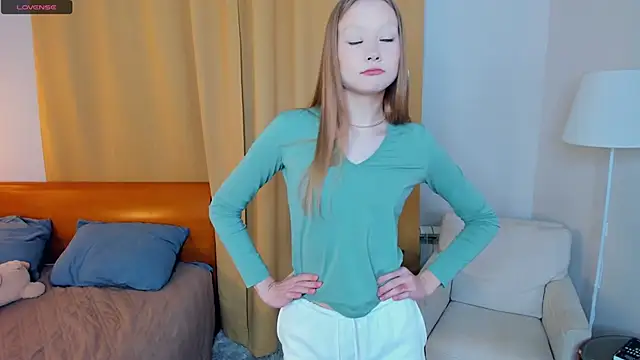 AdalineSheetz online show from December 5, 2025, 7:21 pm