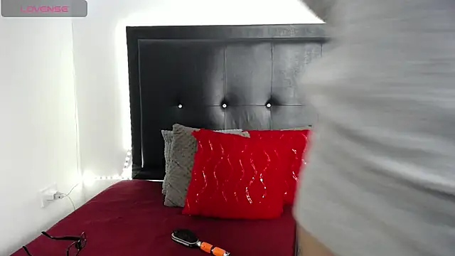 perla stone 20 online show from February 3, 2026, 12:31 am