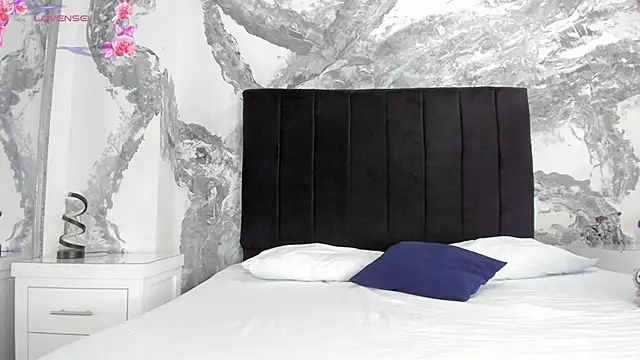 lilithDraven  online show from March 17, 2026, 3:55 am