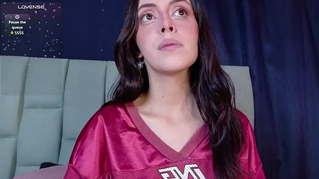 DahliaVex  online show from April 8, 2026, 11:43 am