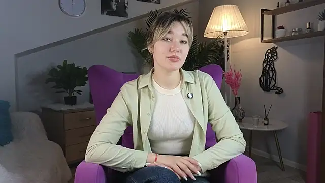 SharonEllis online show from November 11, 2025, 6:35 am