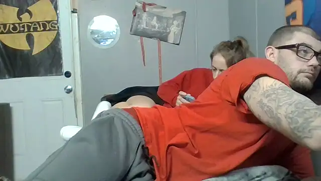 sexxxilexxxi44 online show from March 8, 2026, 7:17 pm