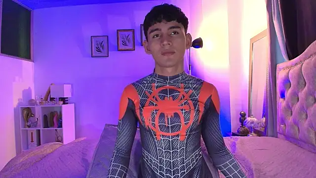 estebanperez 26 online show from November 15, 2025, 11:18 am