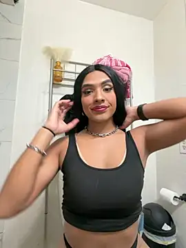 Snapshot of Ashleythelatina chatting on November 29, 2025, 10:35 pm Ashleythelatina online show from November 29, 2025, 10:35 pm