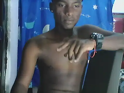 Snapshot of CANELITAHOT01 chatting on November 18, 2025, 1:55 am CANELITAHOT01 online show from November 18, 2025, 1:55 am