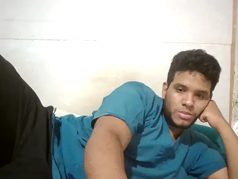 josecamsex27 online show from March 26, 2026, 2:17 am