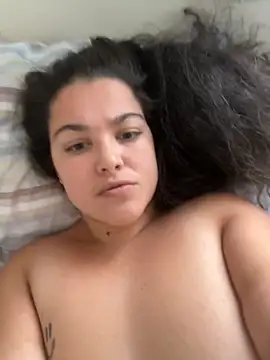 callmebaby2025 online show from November 11, 2025, 1:00 pm