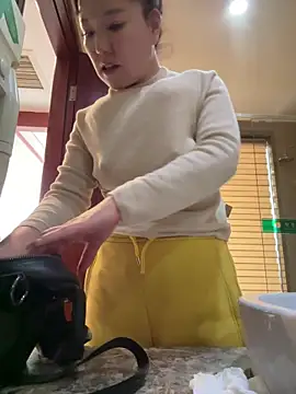 oo-shanshan online show from February 13, 2026, 1:45 am