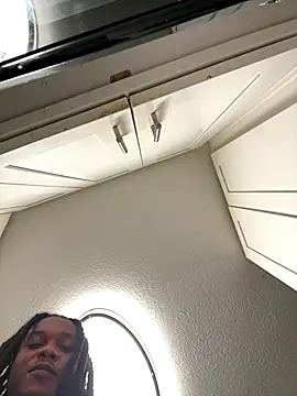 bbckhill online show from November 11, 2025, 6:24 am