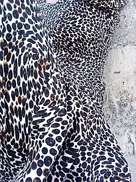 Riya 917 online show from February 23, 2026, 4:21 am