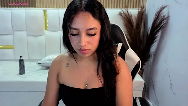 Juliana Tx online show from February 24, 2026, 3:59 am