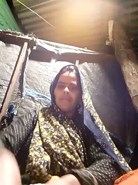 Neetujk online show from November 27, 2025, 4:31 pm