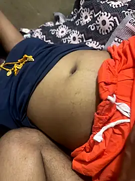 Snapshot of Crazysuriya1495 chatting on November 15, 2025, 4:14 pm Crazysuriya1495 online show from November 15, 2025, 4:14 pm