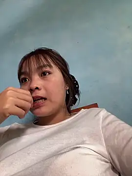 xu-ka online show from February 6, 2026, 1:43 am