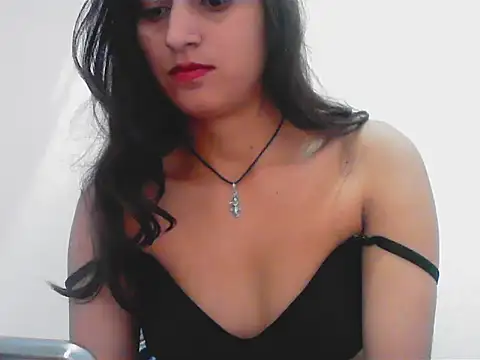 Anika Singh online show from November 20, 2025, 8:58 am