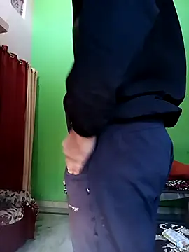 hotyyyyjonny online show from November 13, 2025, 3:05 am