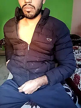 hotyyyyjonny online show from November 18, 2025, 6:18 am