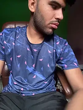 hotyyyyjonny online show from May 7, 2026, 3:56 am