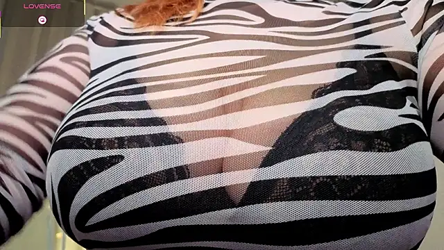 RacieBroom online show from March 1, 2026, 9:39 pm