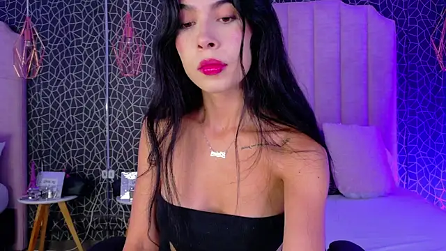 Snapshot of IrisDeLaVega_ chatting on May 14, 2026, 2:24 pm IrisDeLaVega online show from May 14, 2026, 2:24 pm
