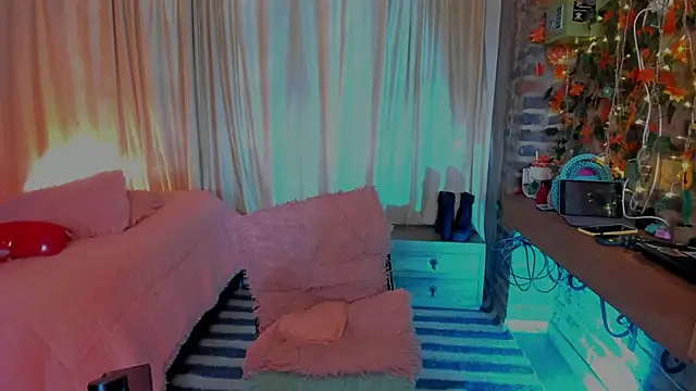 LaGoldenBitch online show from January 31, 2026, 7:11 pm