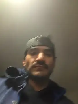 piggylatino online show from December 18, 2025, 5:57 am