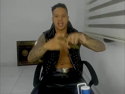 master leather online show from March 23, 2026, 2:43 pm