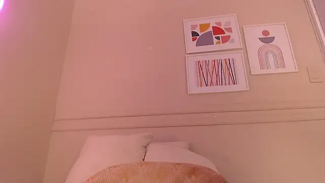 electra a online show from January 18, 2026, 11:47 am