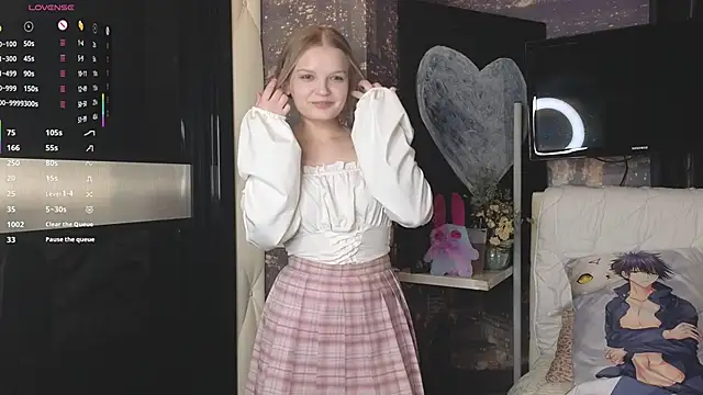 MicheleHonas online show from November 16, 2025, 8:36 pm