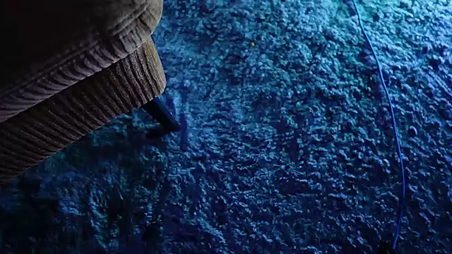 SUZANNEXXXXXX online show from March 17, 2026, 9:51 pm