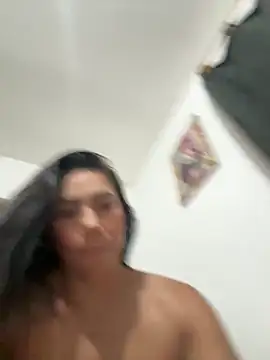 May-Clanfort online show from April 17, 2026, 9:56 am