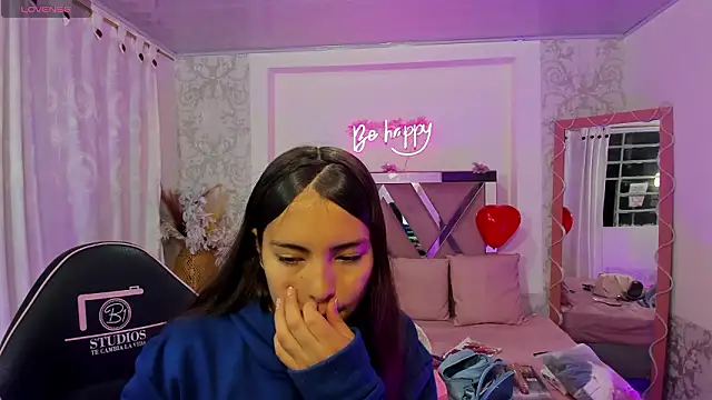 ISABELA TAY online show from February 21, 2026, 11:33 am