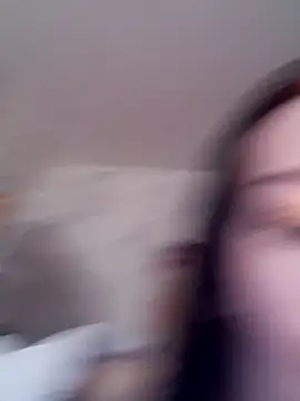 JhonSHelBy7LuNa online show from March 4, 2026, 12:11 pm