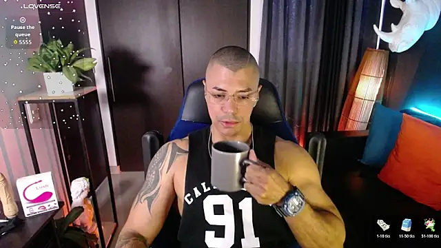 Snapshot of Zed_ferrer chatting on June 20, 2026, 8:33 pm Zed ferrer online show from June 20, 2026, 8:33 pm