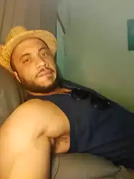 fireblond21 online show from November 13, 2025, 1:04 am